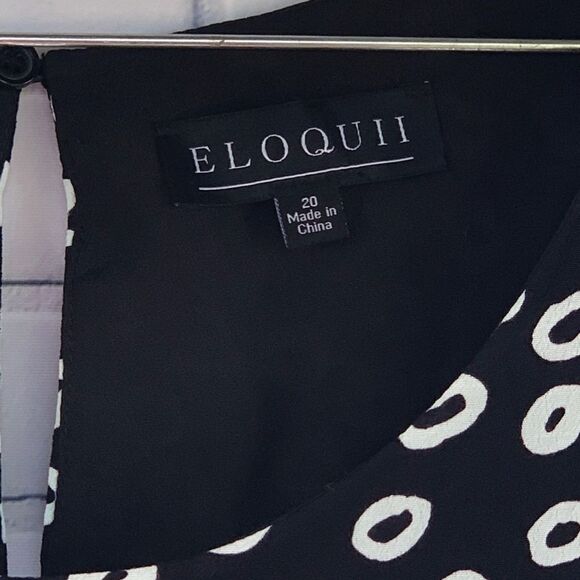 Eloquii Black and White Swingy Top Size 20 - Picture 4 of 4